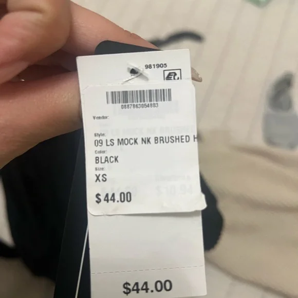 NWT A. BYER LS MOCK NK BRUSHED H
Color black size XS - Picture 7 of 7